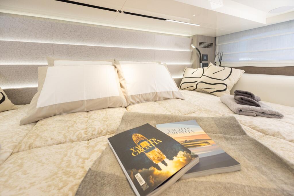 Motoryacht 
