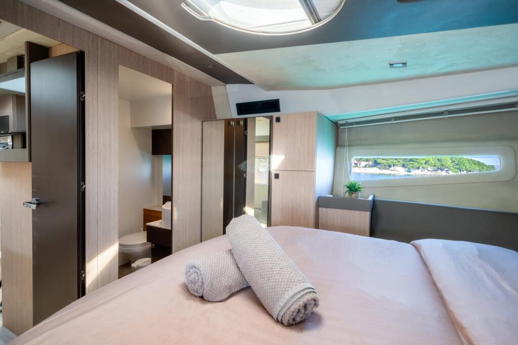 Motoryacht 
