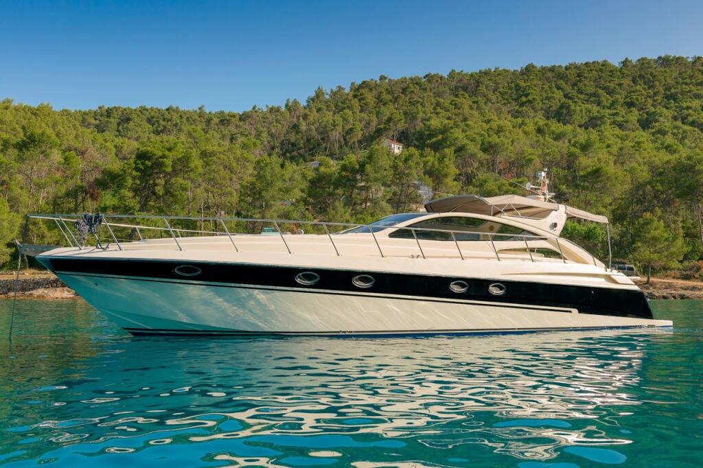 Motoryacht 