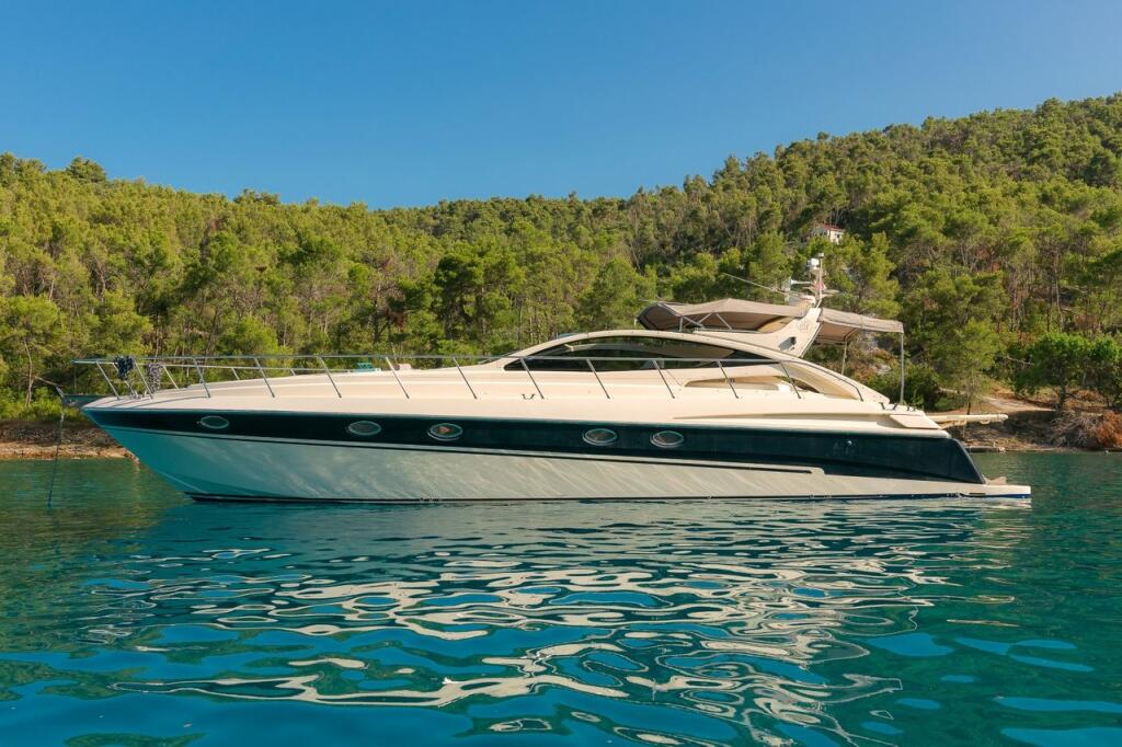 Motoryacht 