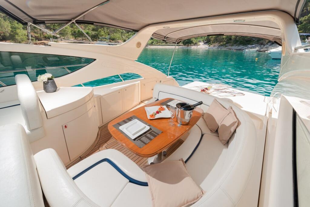 Motoryacht 