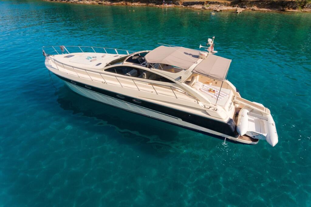 Motoryacht 
