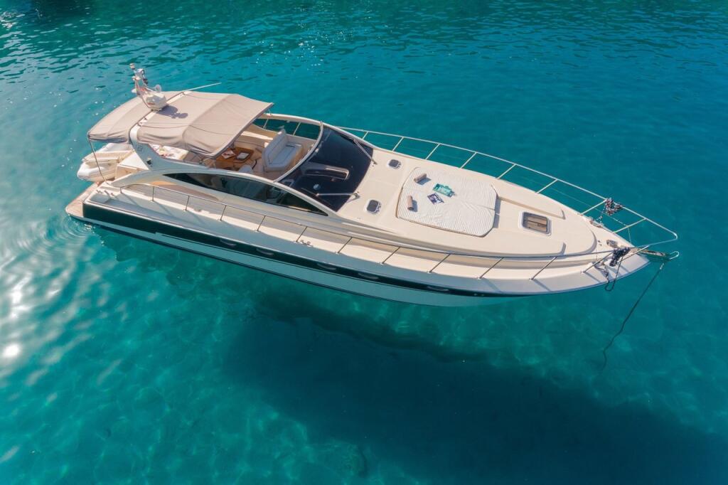 Motoryacht 