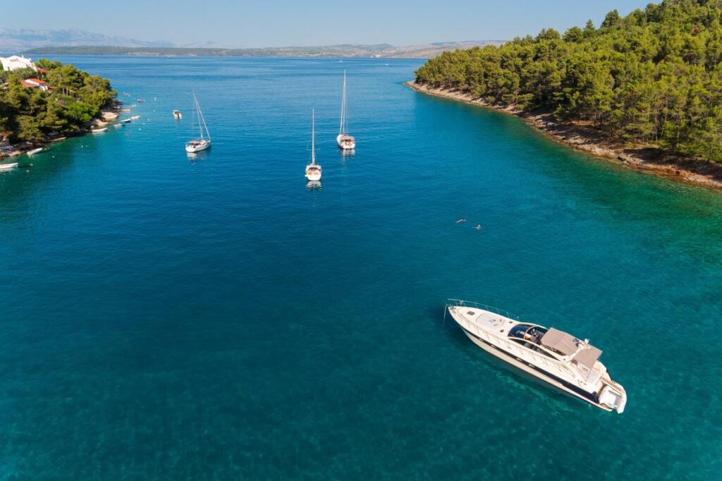 Motoryacht 