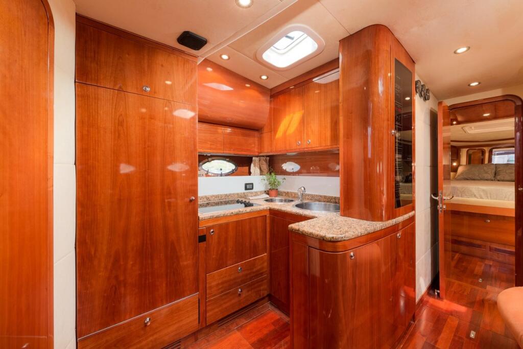 Motoryacht 