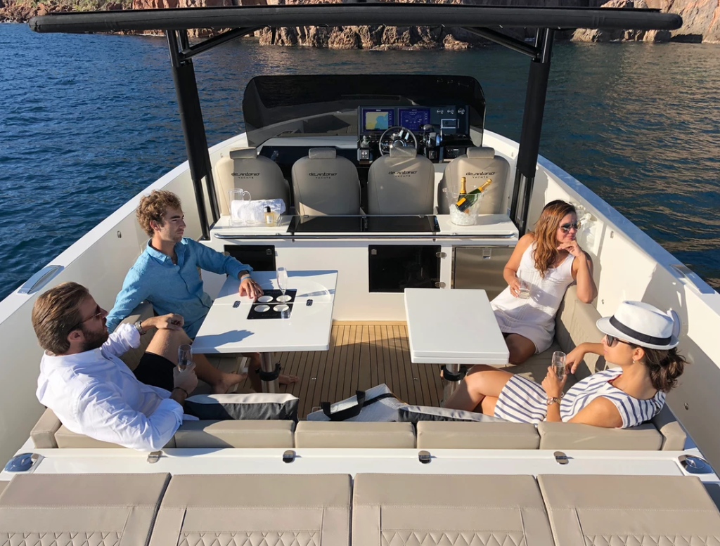 Motoryacht 
