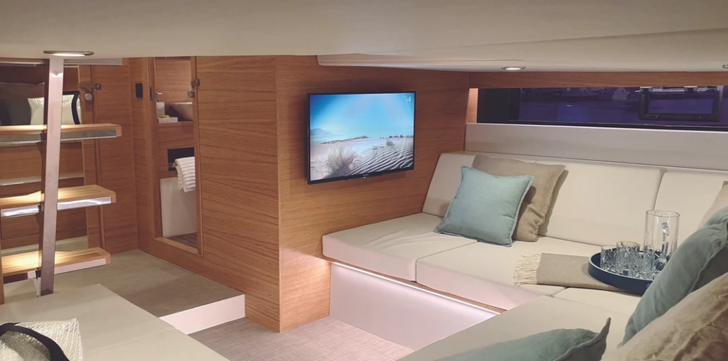 Motoryacht 