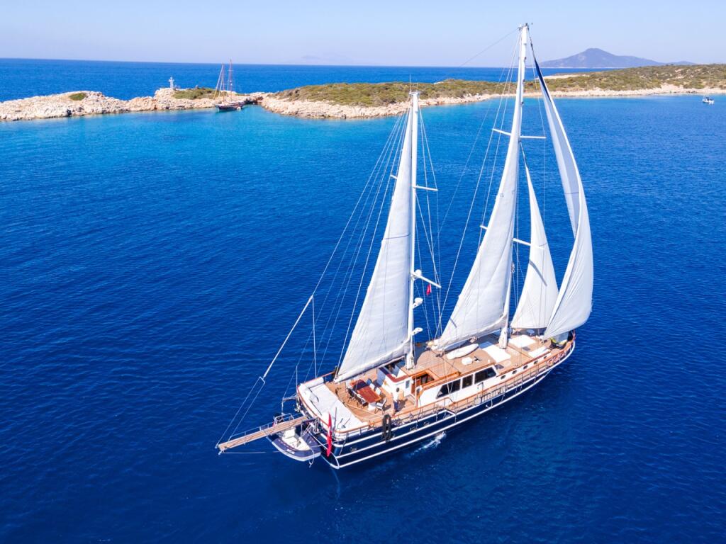 Gulet & Motor Sailer 