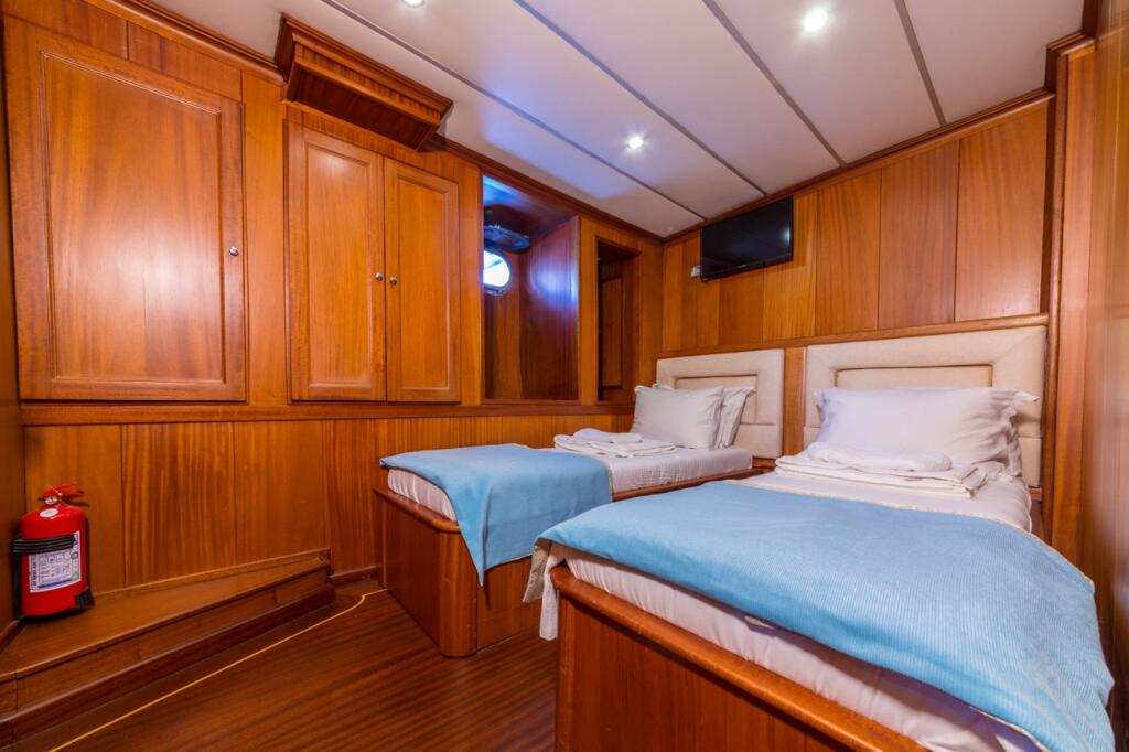 Gulet & Motor Sailer 