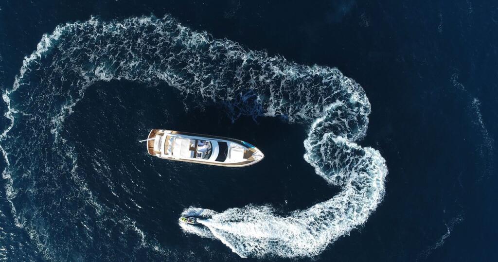 Luxury motor yacht 