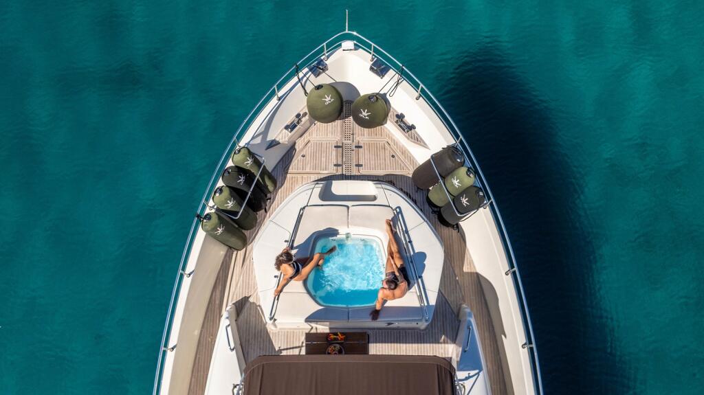 Luxury motor yacht 