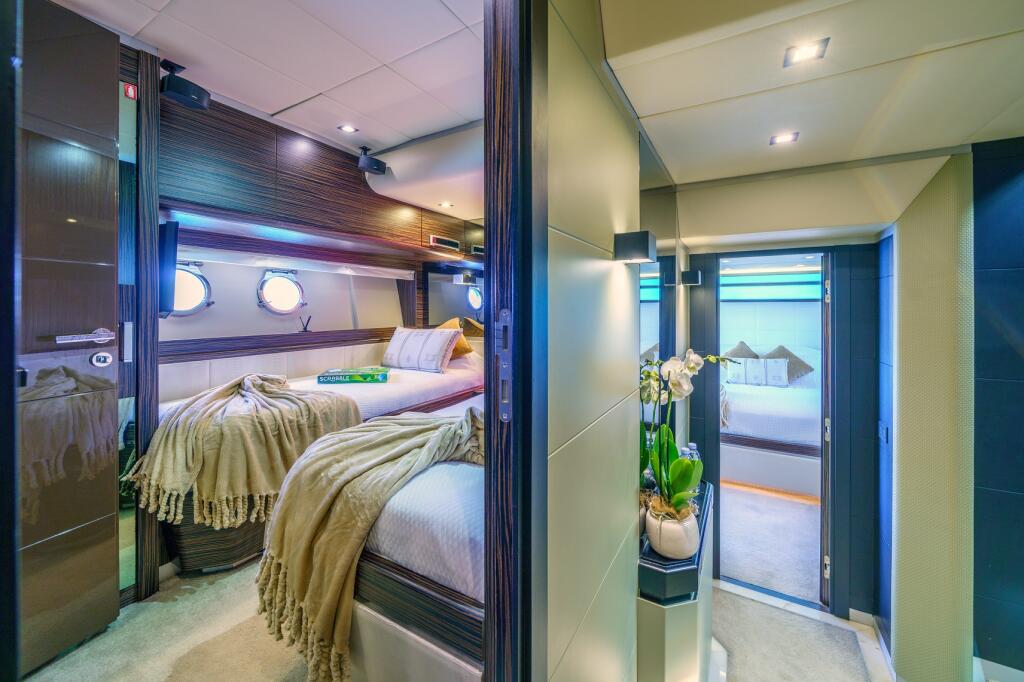 Luxury motor yacht 