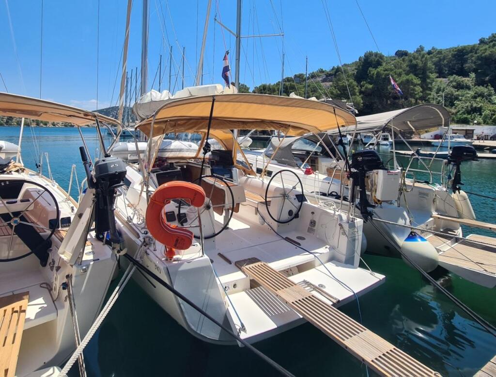 Segelyacht 