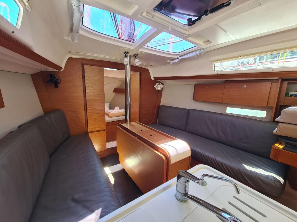 Segelyacht 