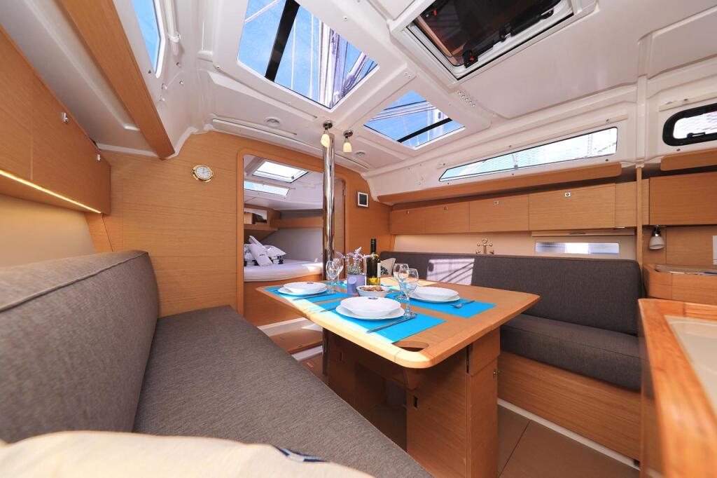 Segelyacht 