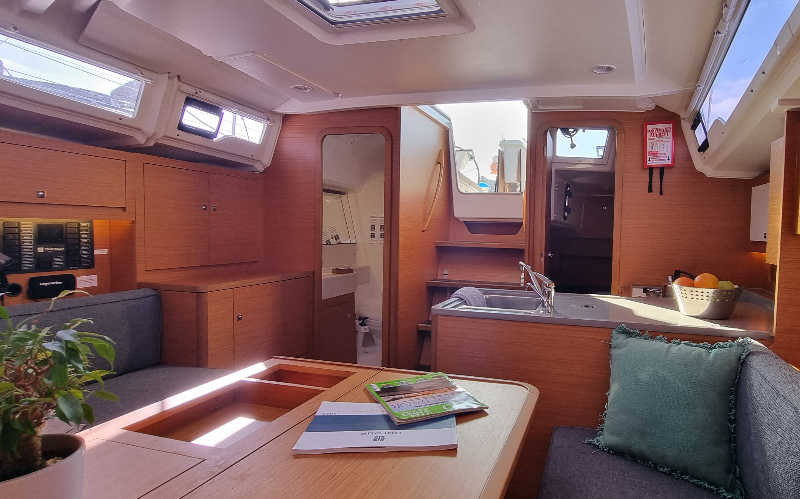 Segelyacht 