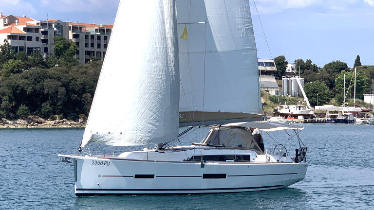Segelyacht 