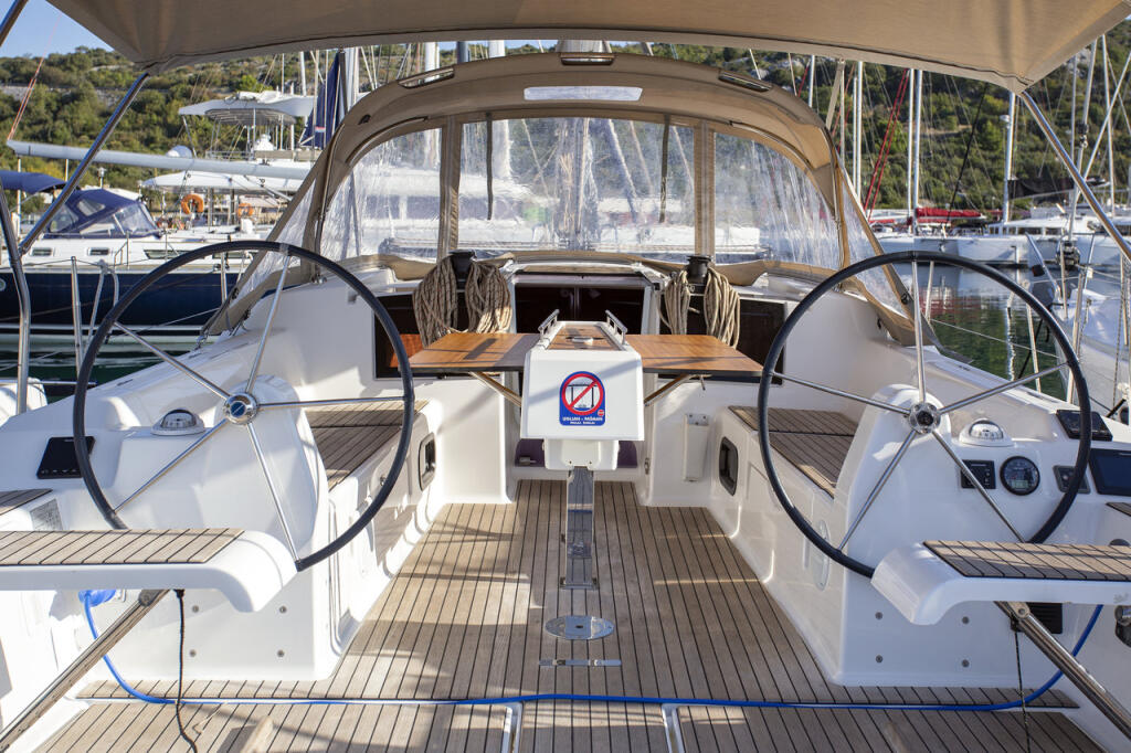 Segelyacht 