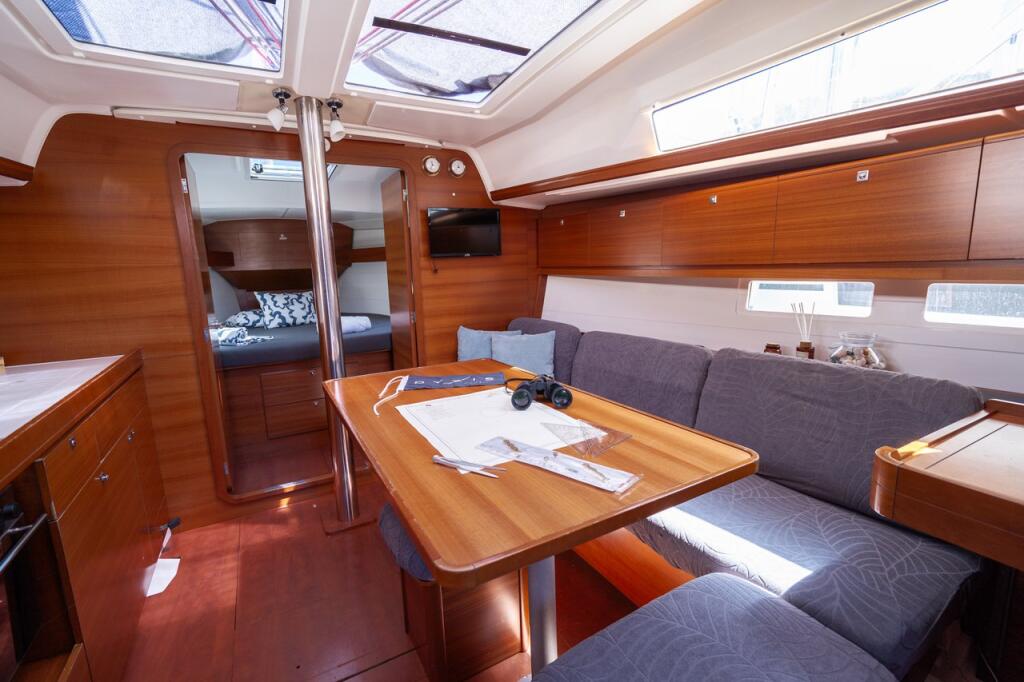 Segelyacht 