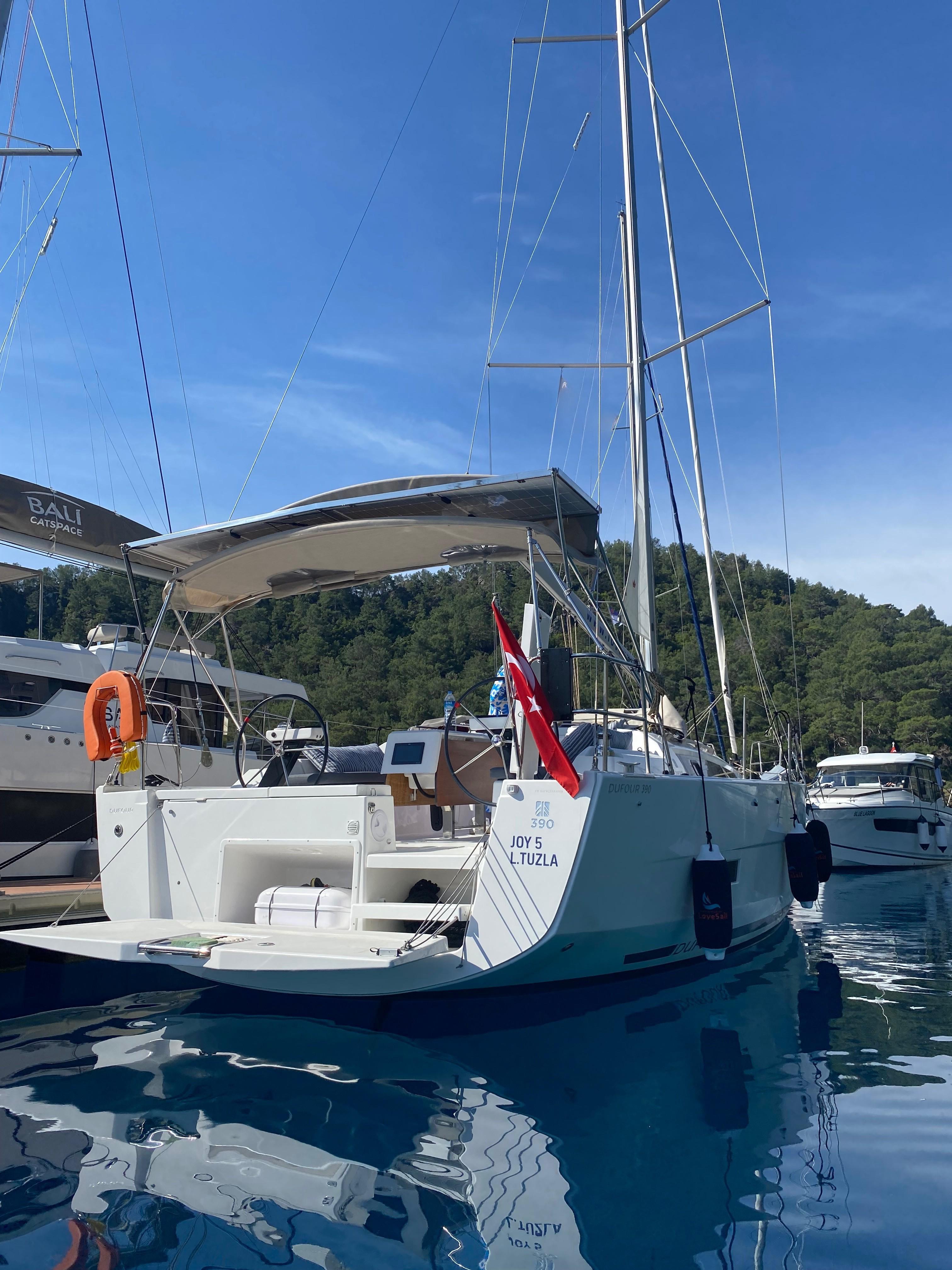 Segelyacht 