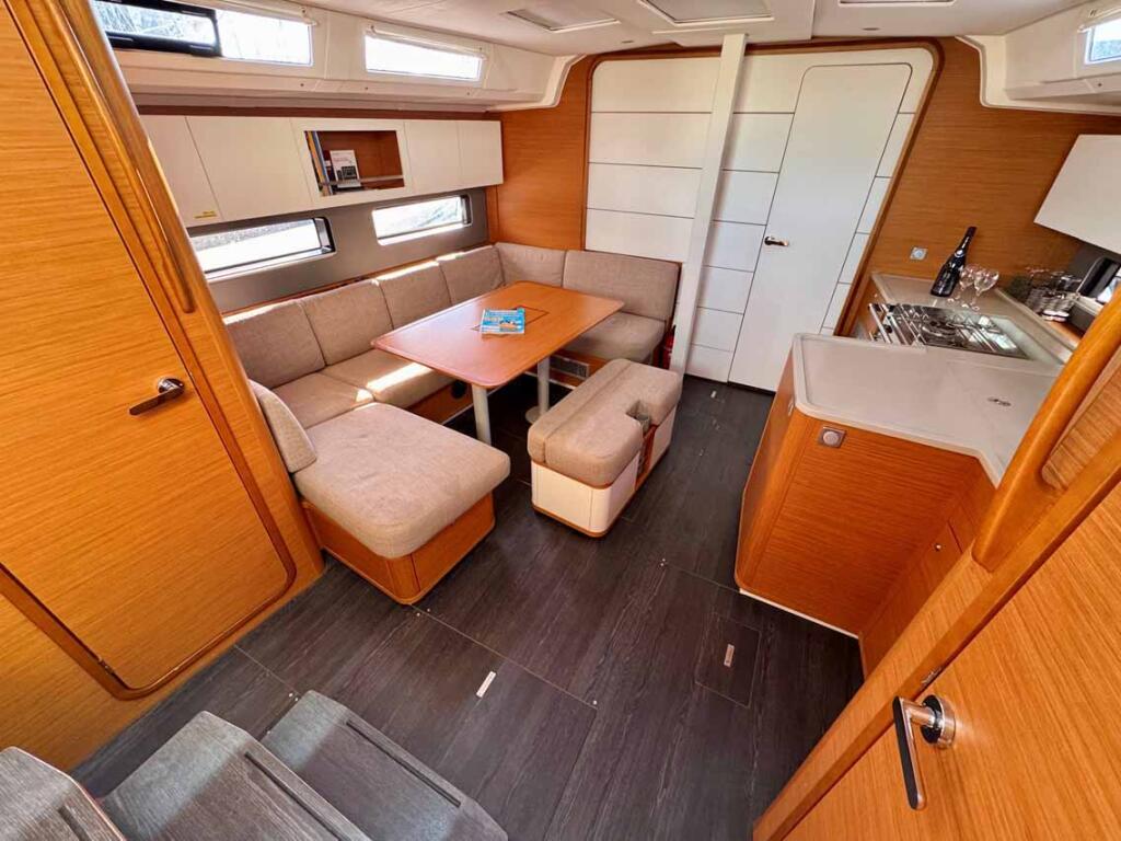 Segelyacht 