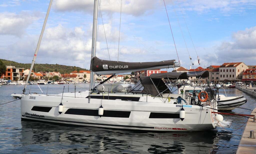 Segelyacht 