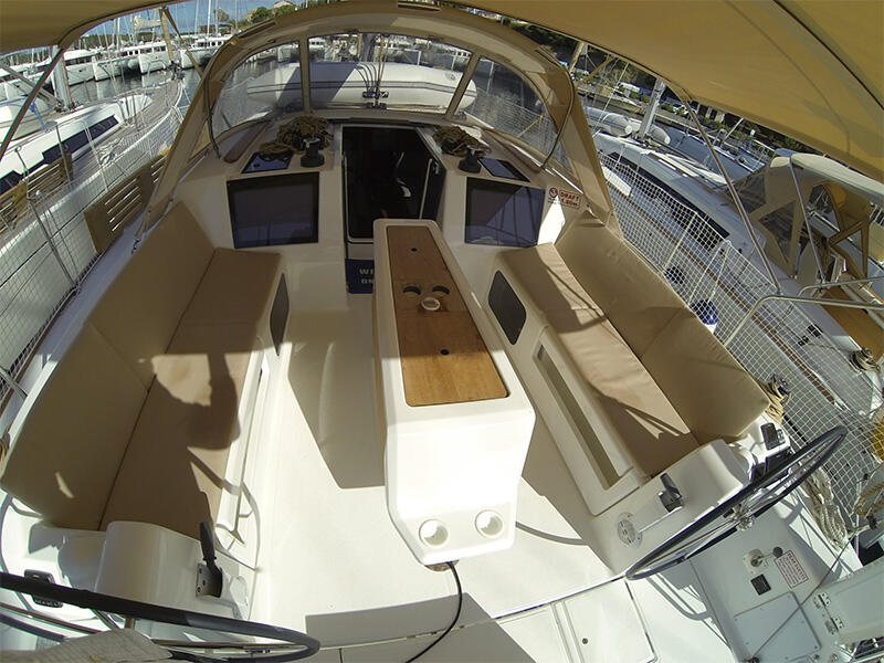 Segelyacht 