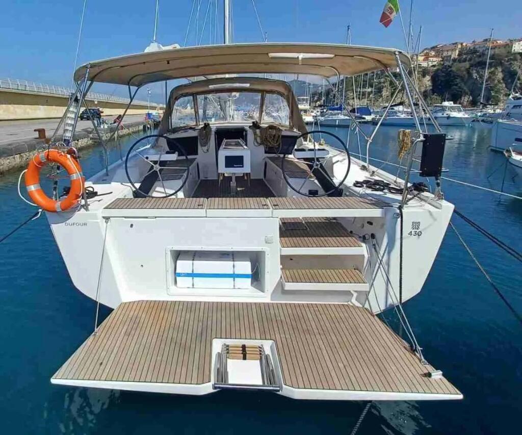 Segelyacht 