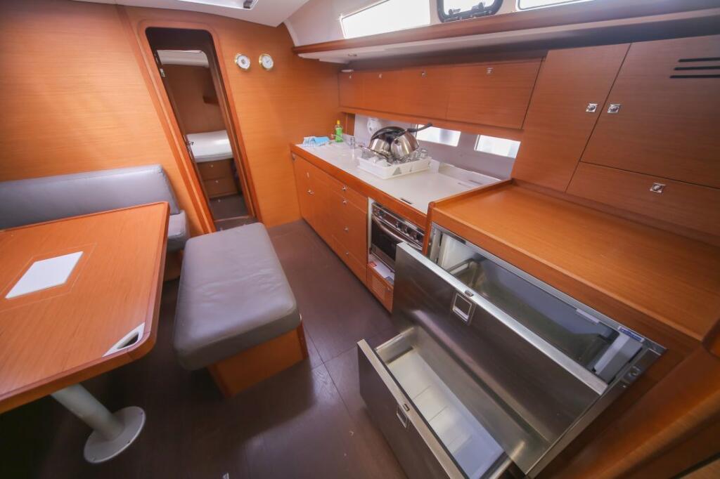 Segelyacht 