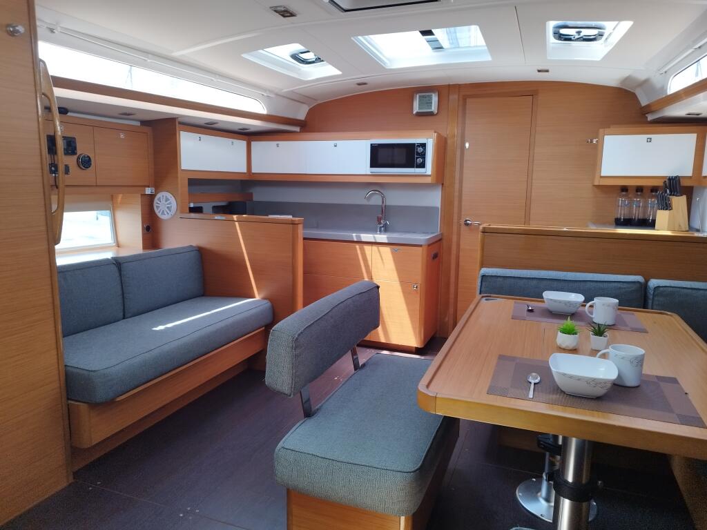 Segelyacht 