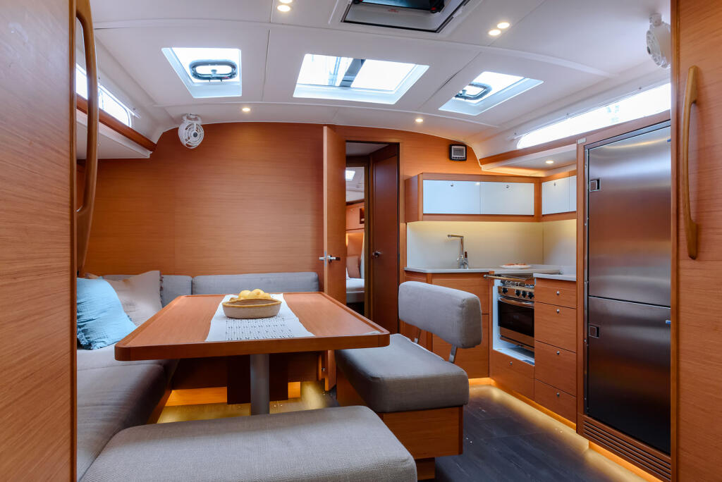 Segelyacht 