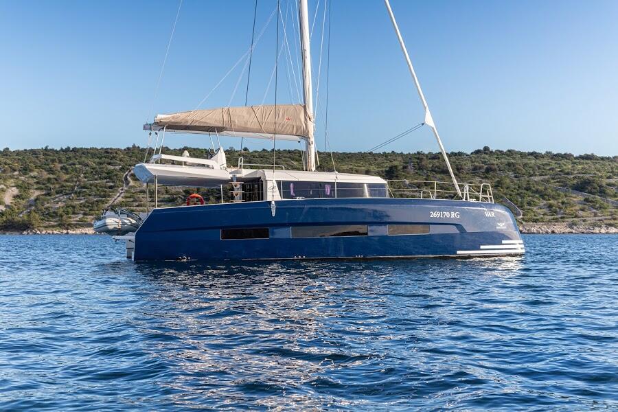 Catamaran 