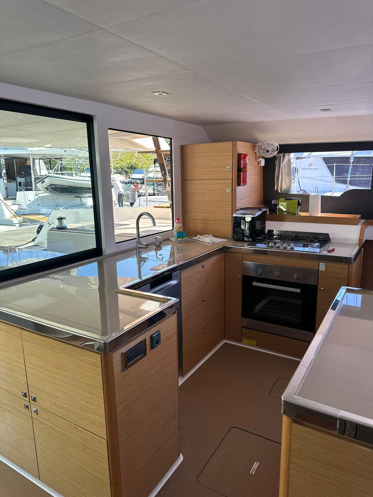 Catamaran 