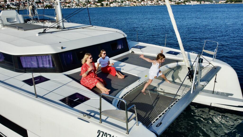 Catamaran 