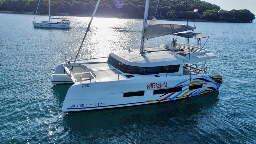 Catamaran 