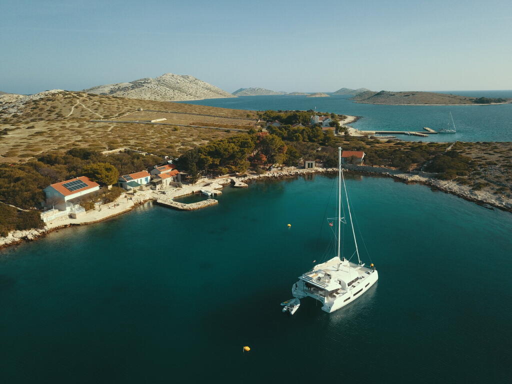 Catamaran 