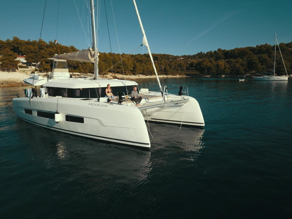 Catamaran 