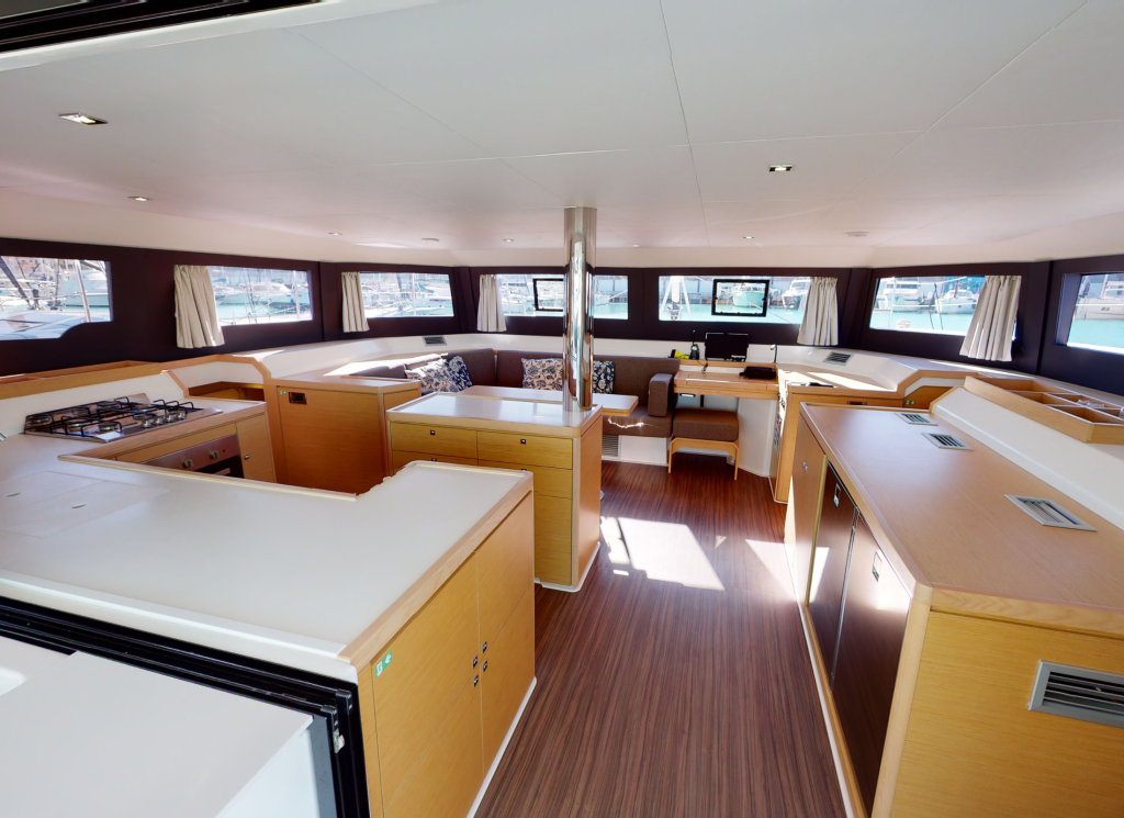 Catamaran 