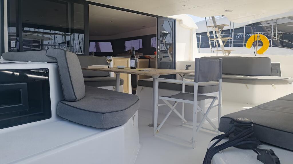Catamaran 