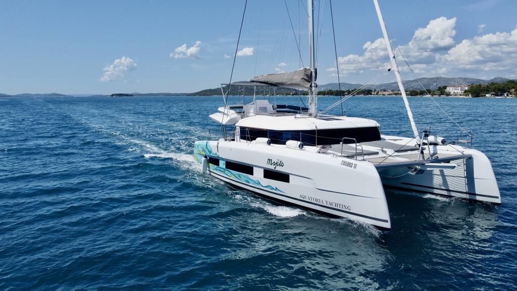 Catamaran 