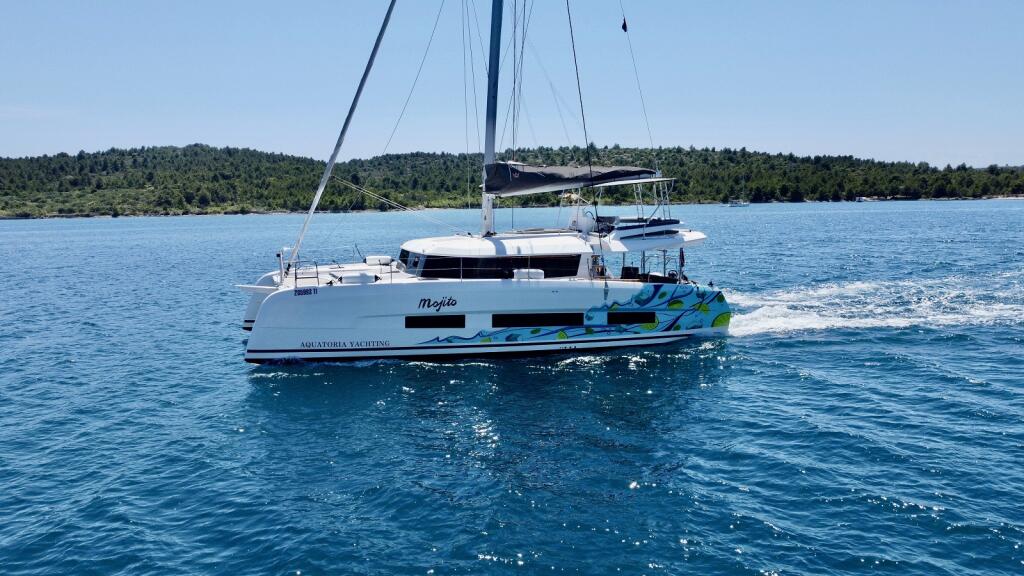 Catamaran 
