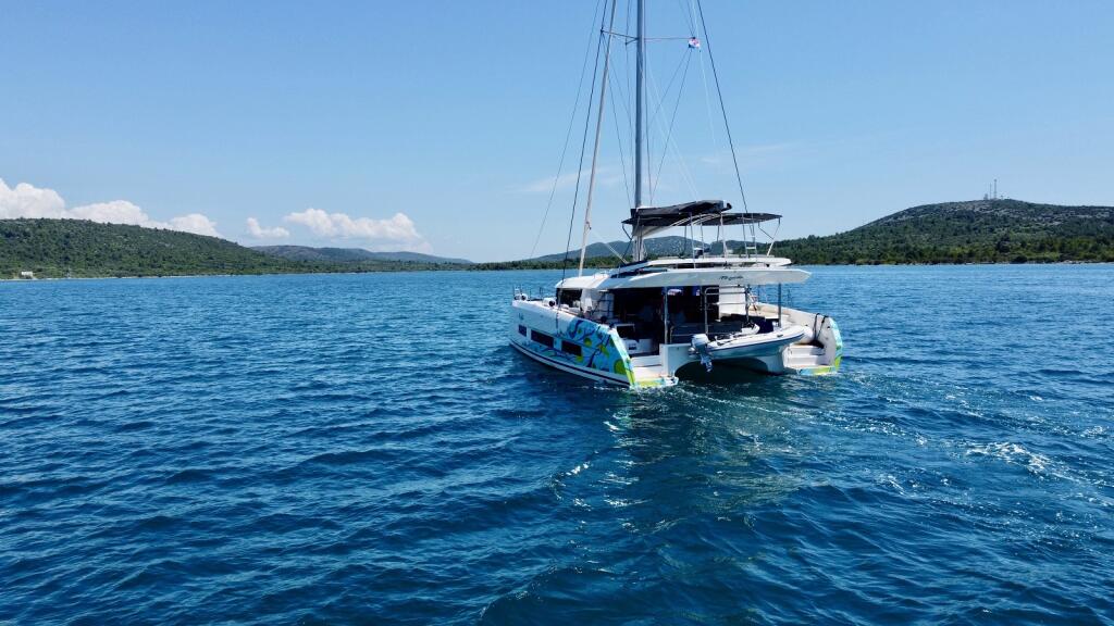 Catamaran 