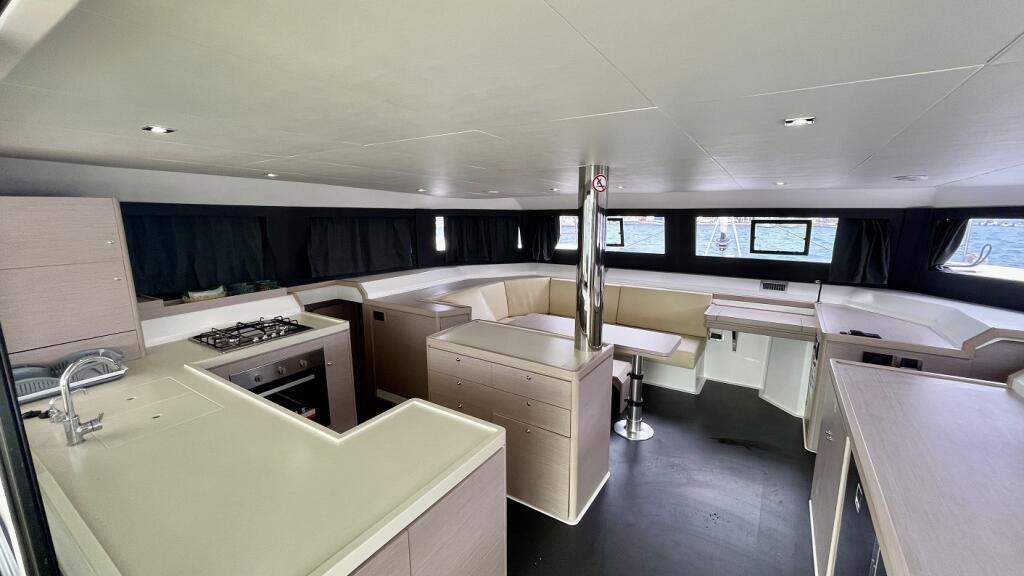 Catamaran 