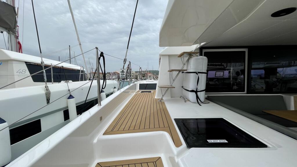 Catamaran 