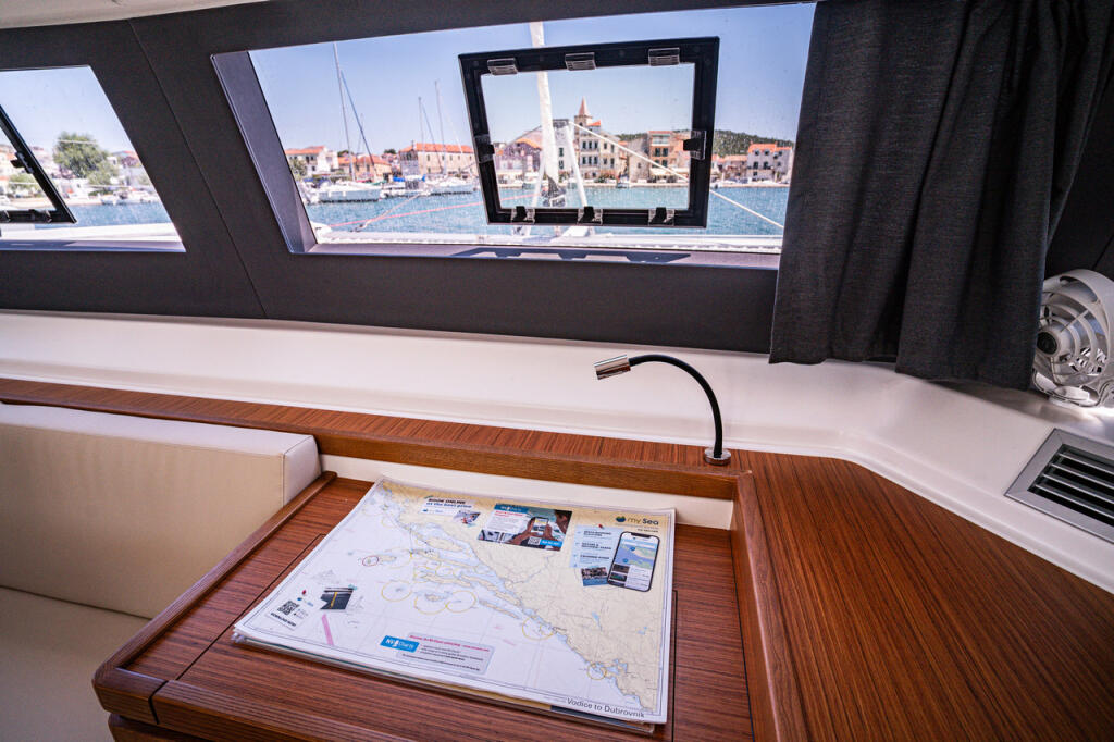 Catamaran 