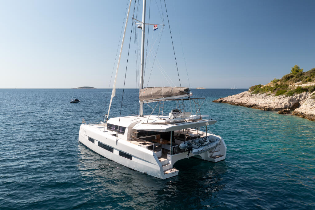 Catamaran 
