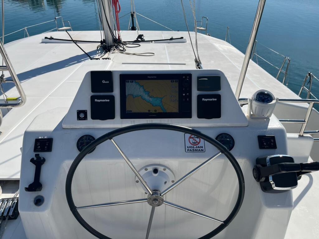 Catamaran 