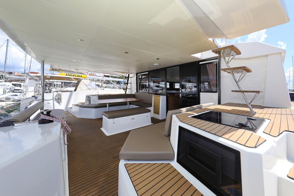Catamaran 