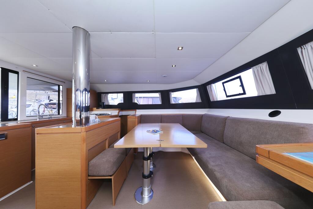 Catamaran 