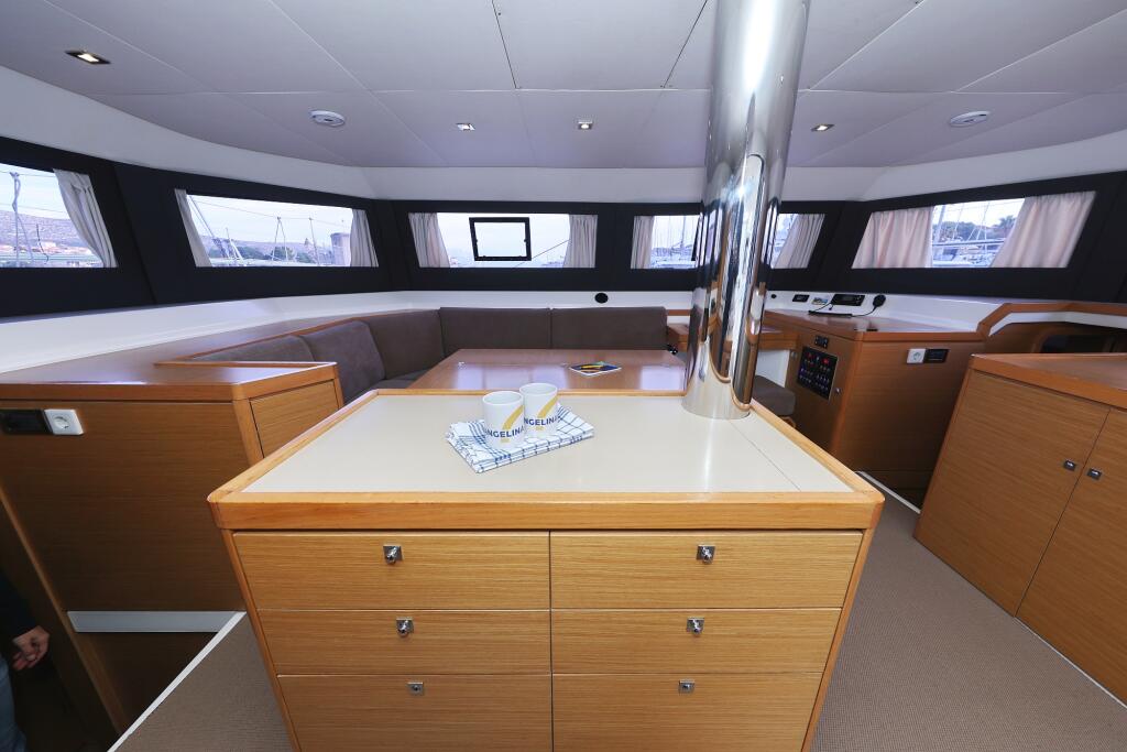 Catamaran 